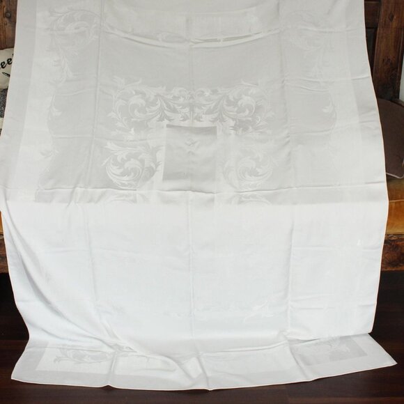 Vintage Tablecloth And Eight Napkins Set, White Damask Table Linens - Picture 8 of 10